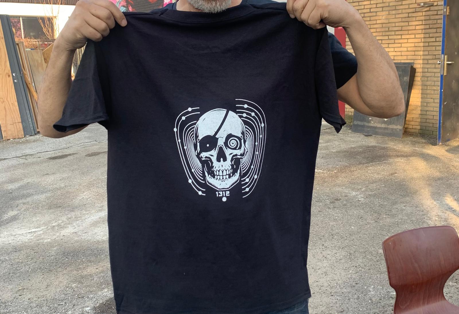 Pirates of the Underworld black